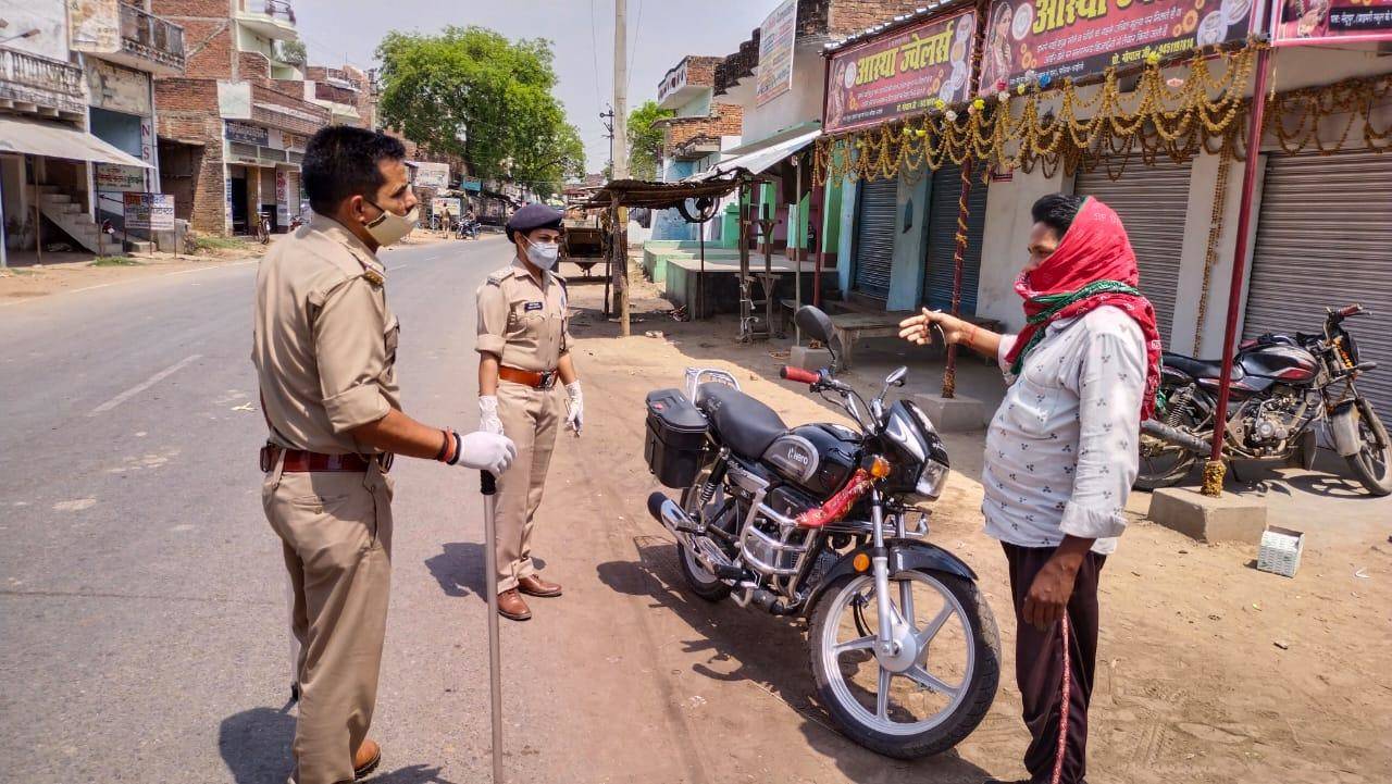 जुमे की नमाज पढ़ने के लिए पुलिस व प्रशासन ने मुस्लिम भाइयों से की अपील