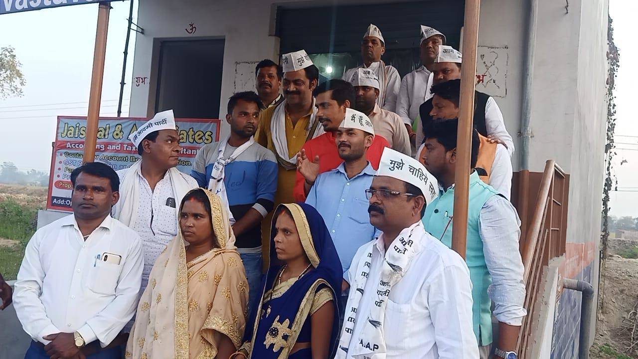 AAP नेता का दावा : सरकार बनी तो यूपी के जनता को दी जाएंगी दिल्ली जैसी सभी सुविधाएं