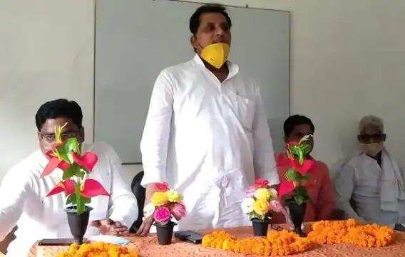 ज्ञानी जैल सिंह की जयंती को अधिकार दिवस के रूप में मनाकर पूर्व राष्ट्रपति को किया याद