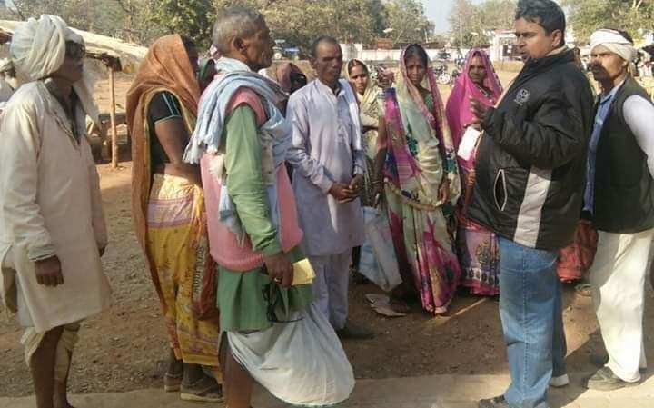 नौगढ़ के आदिवासियों व वनवासियों के अधिकार देने में योगी सरकार विफल :अजय राय