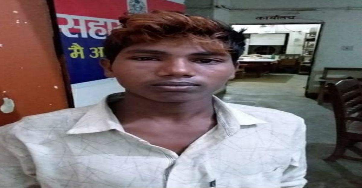 सैयदराजा पुलिस ने अवैध तमंचा व कारतूस के साथ एक अभियुक्त को पकड़ा