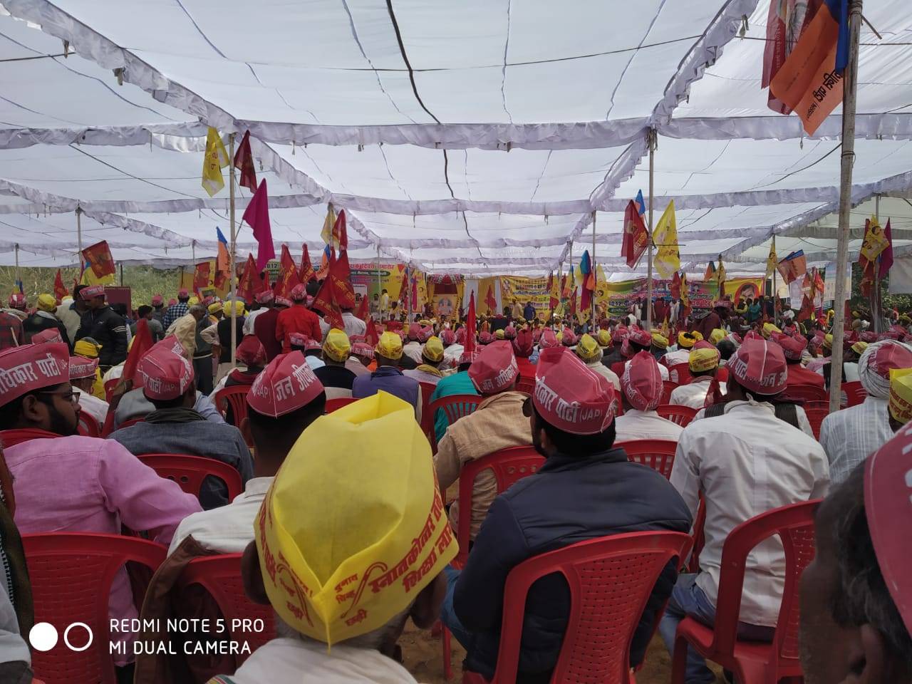 बाबू सिंह कुशवाहा को सुनने के लिए वाराणसी में उमड़ा जनसैलाब, विरोधियों के छूटे पसीने