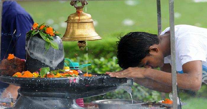 महाशिवरात्रि पर भोलेनाथ को प्रसन्न करने के कुछ सरल एवं आवश्यक उपाय