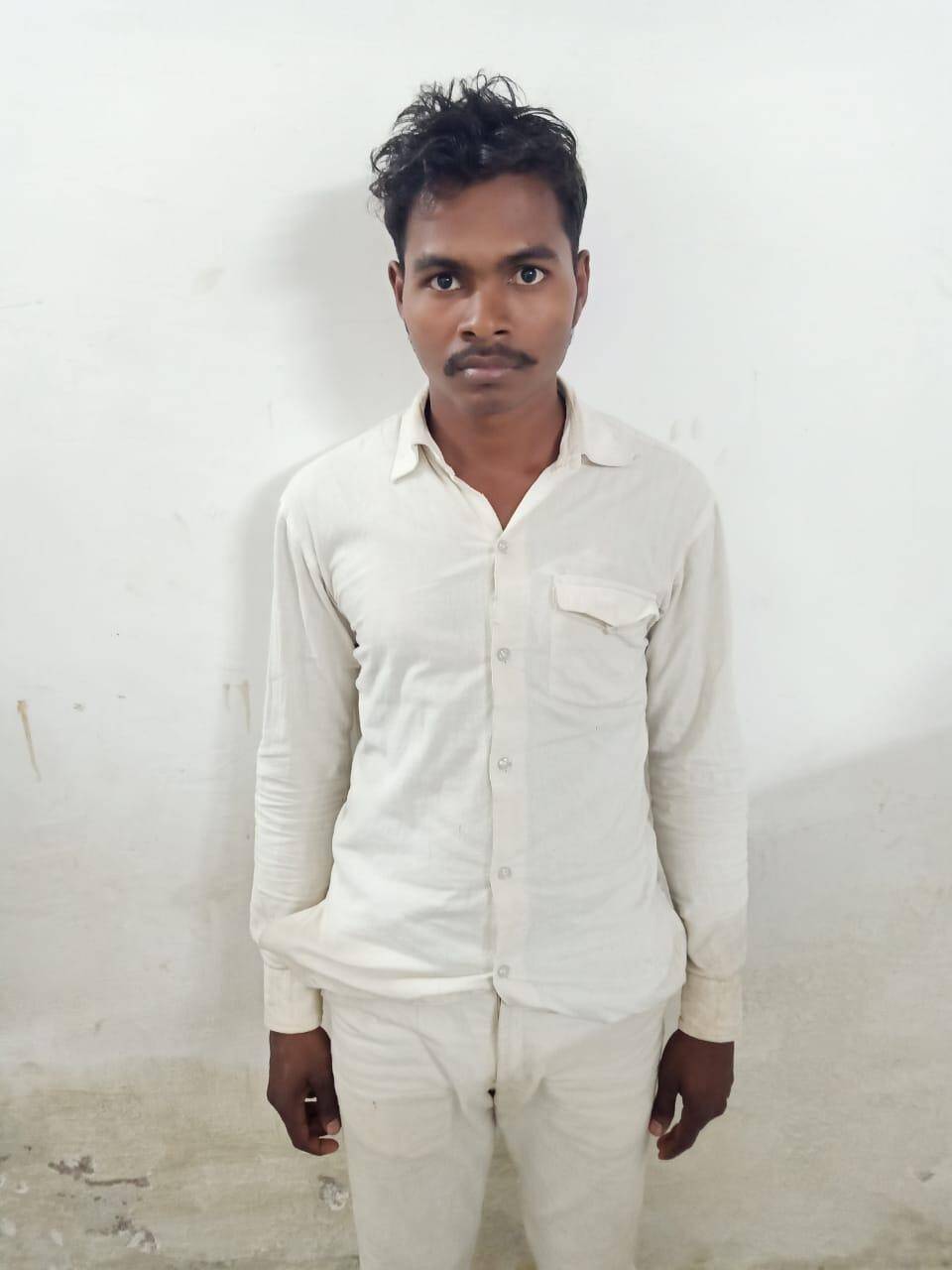 वध के लिए बंगाल ले जा रहे 17 जानवर बरामद, दो पशु तस्कर भी गिरफ्तार