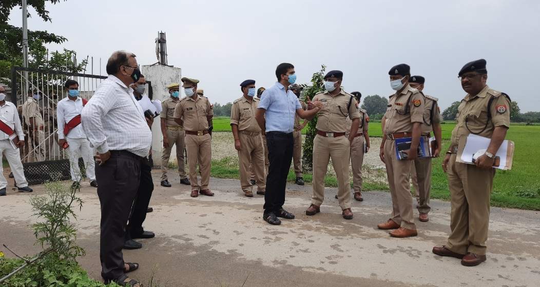 मतदान कक्ष से लेकर बैरिकेडिंग पॉइंट तक CCTV रहेगा लैश, हर जगह होगी निगरानी : DM