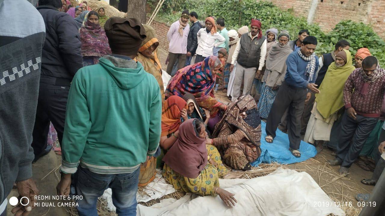 फसल बर्बाद होते ही किसान को आया हार्ट अटैक, हो गयी दर्दनाक मौत