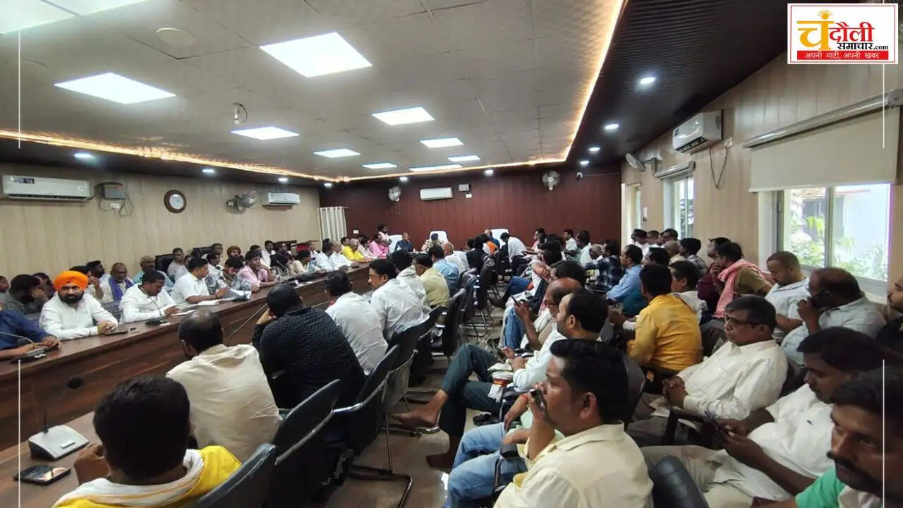 chandauli-traders-safety-meeting-with-police-in-police-lines