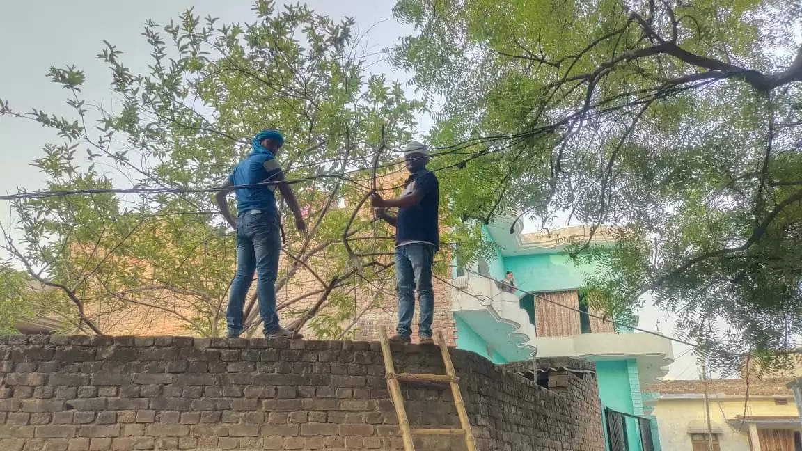 villagers protest