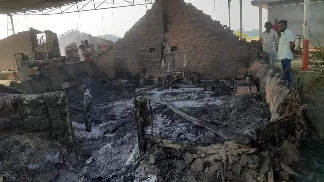 Fire in Mauni baba Ashram