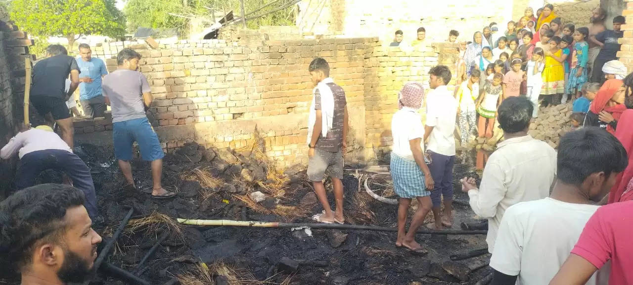 Fire in Tiyara Village 