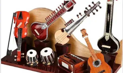  Lok kalakar get musical instruments 