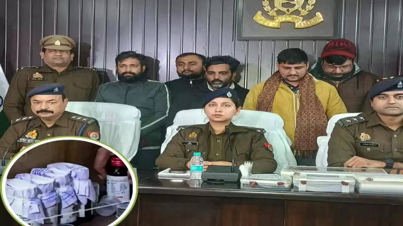 Codeine syrup smuggling Varanasi news  Hawala network gold smuggling syndicate