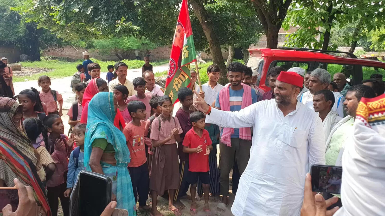 Mnaoj Singh w 