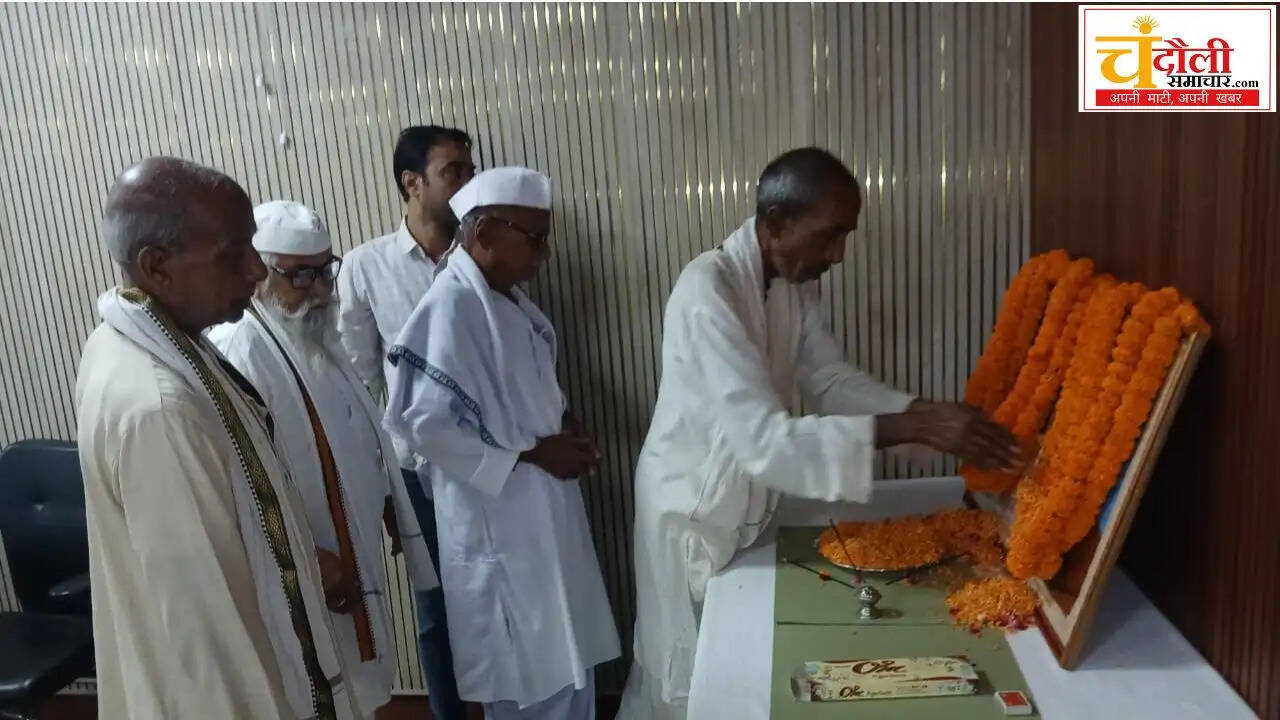 dm-chandra-mohan-garg-gandhi-shastri-jayanti-news