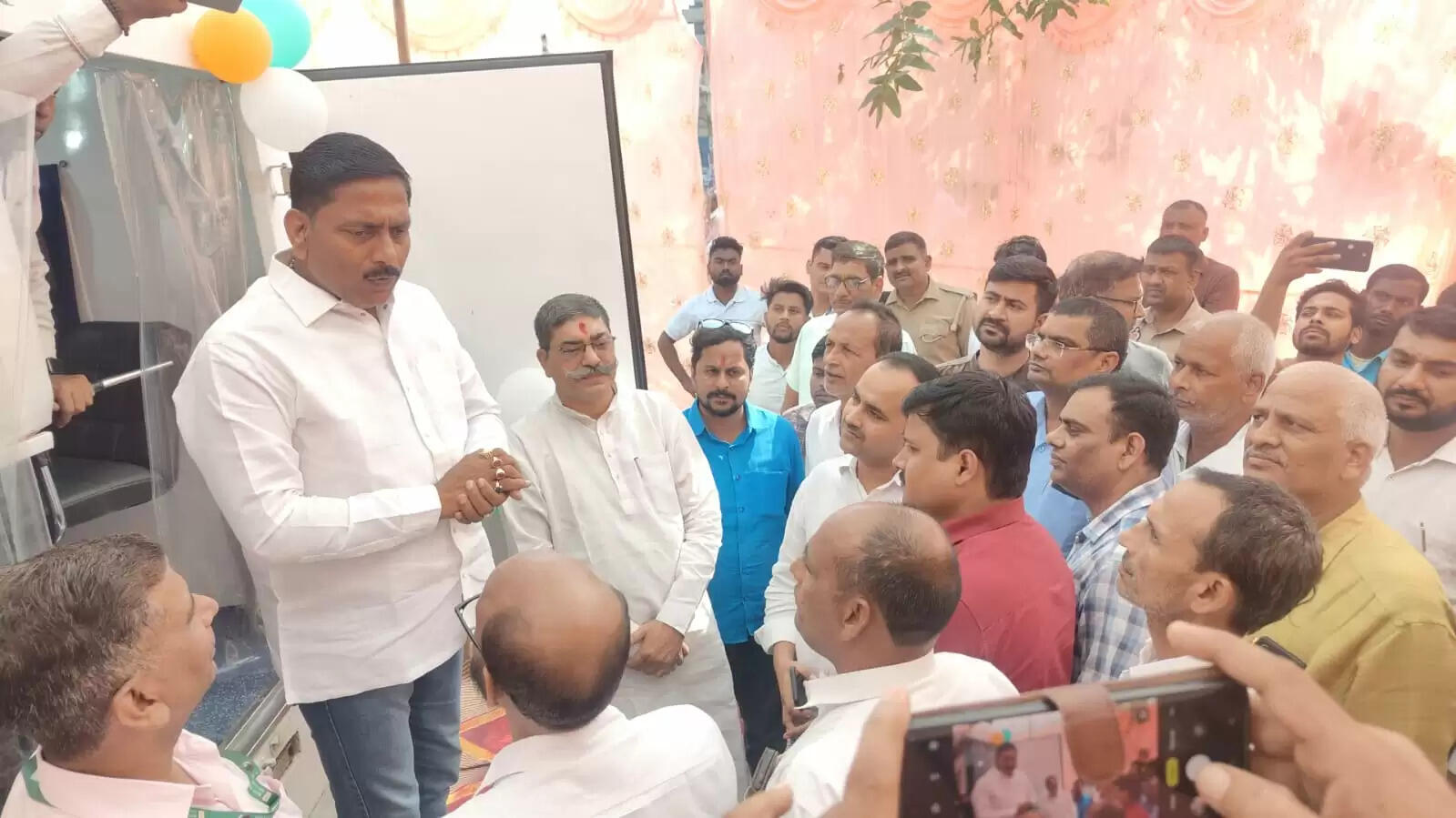 Mobile passport service