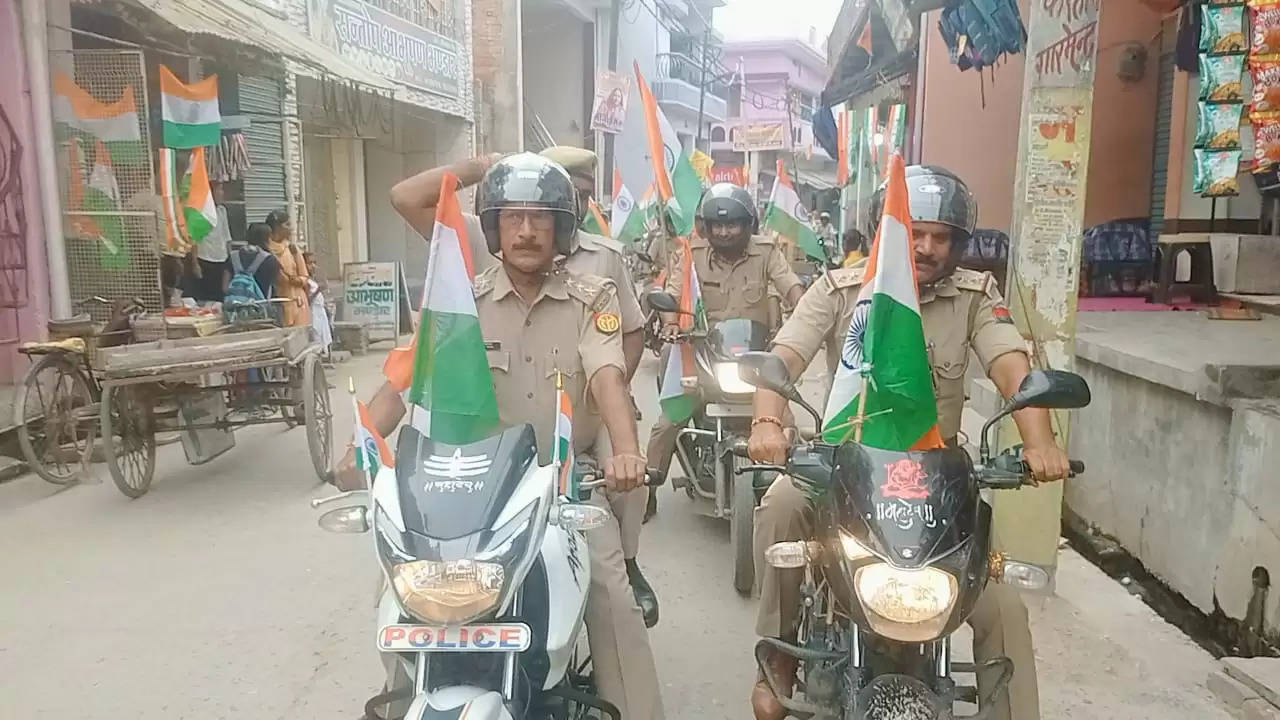 Bike Tiranga Yatra Saiyadraja Police 