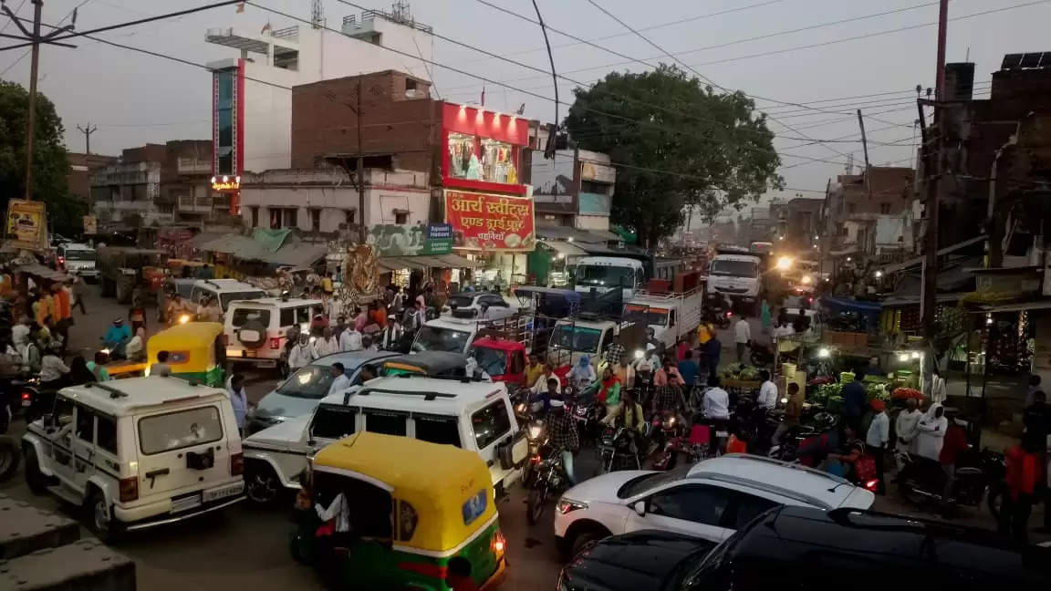 huge jam at Chahaniya 