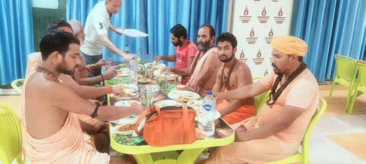 Aahar Vihar Resaurant