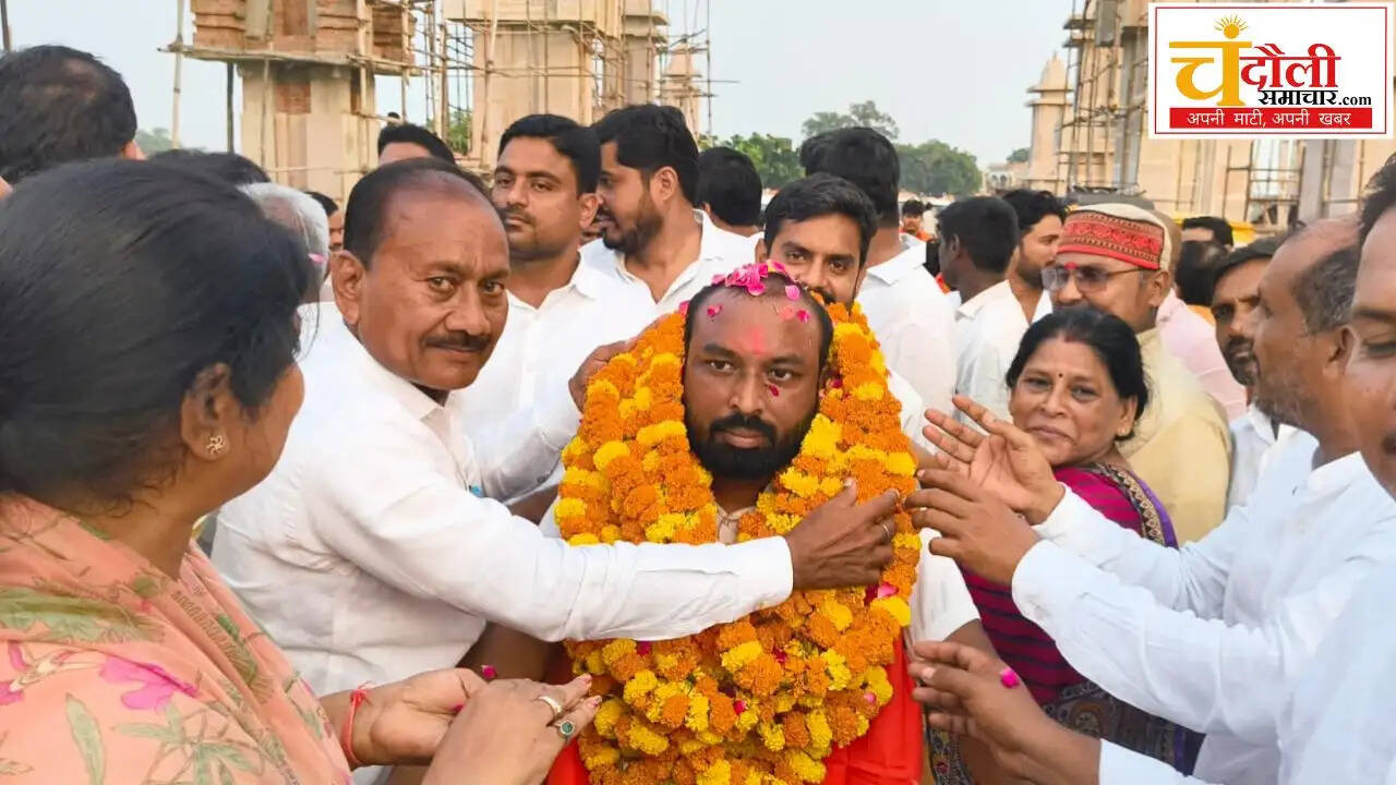 seva-sankalp-yatra-up-bihar-border-swelcomed-bjp-chandauli
