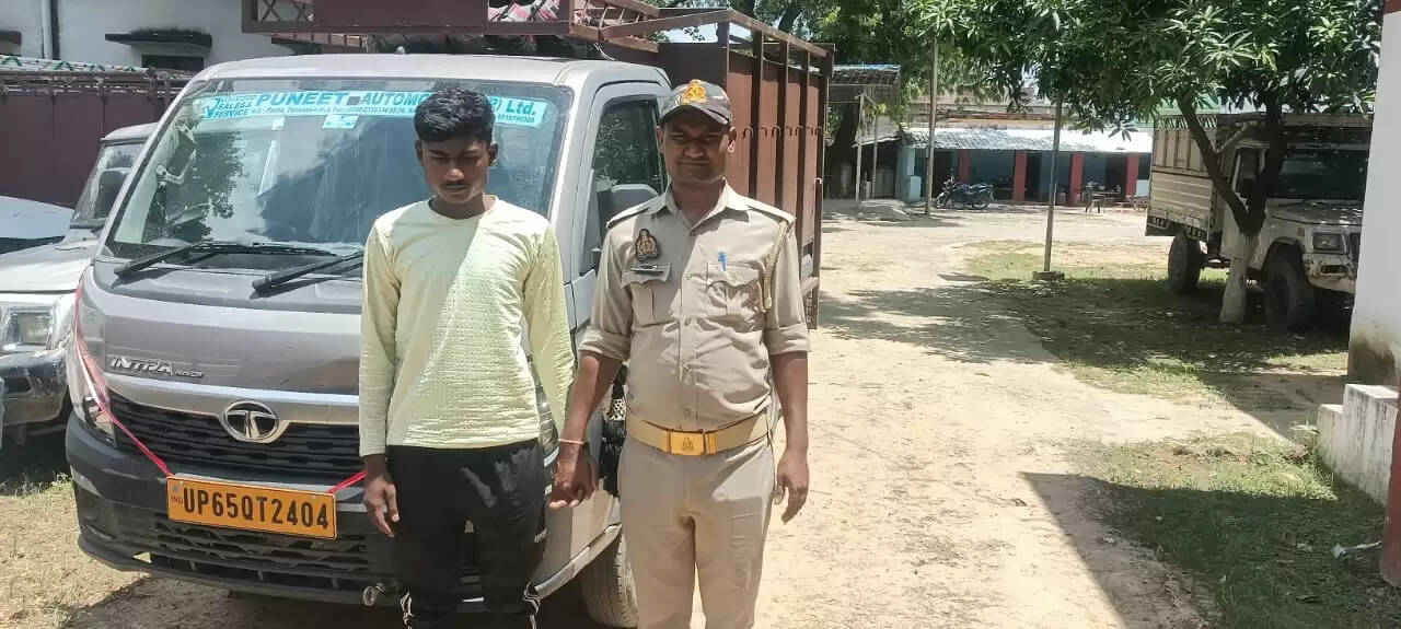 Arrested 3 Pashu Taskars