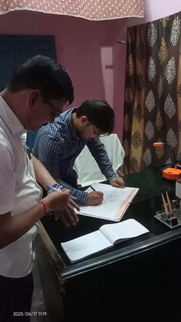 dm chandauli inspection