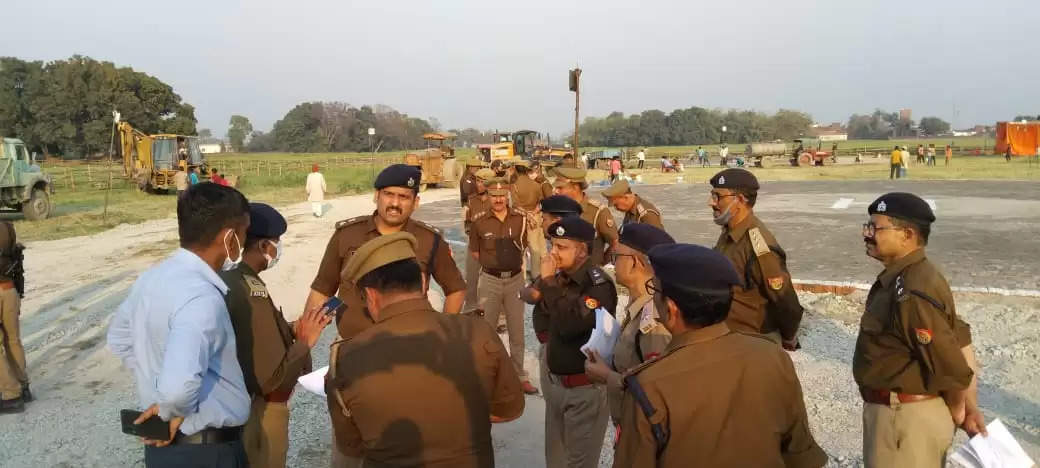 ADG Varanasi Chandauli SP Police 