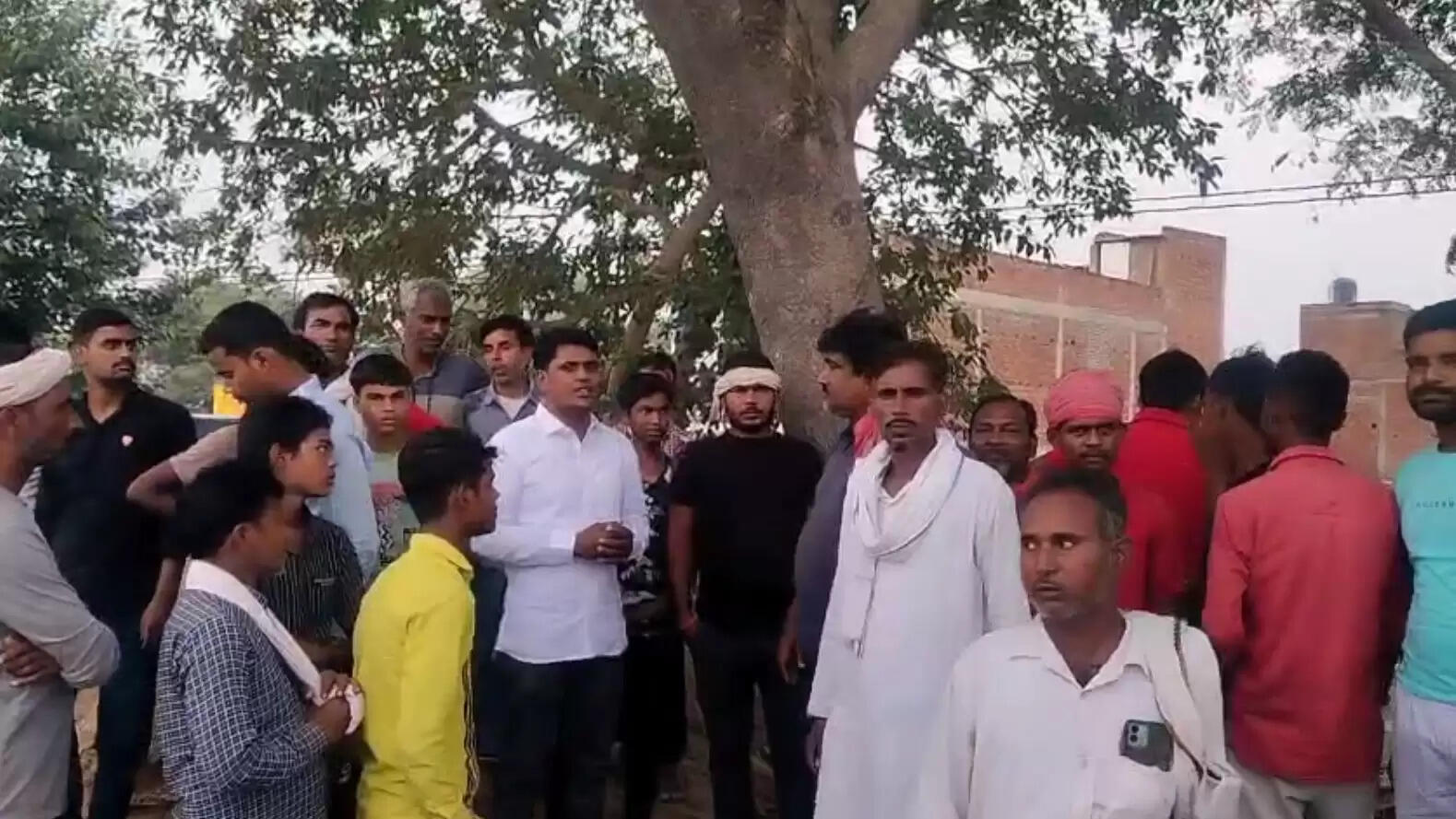 incomplete service road