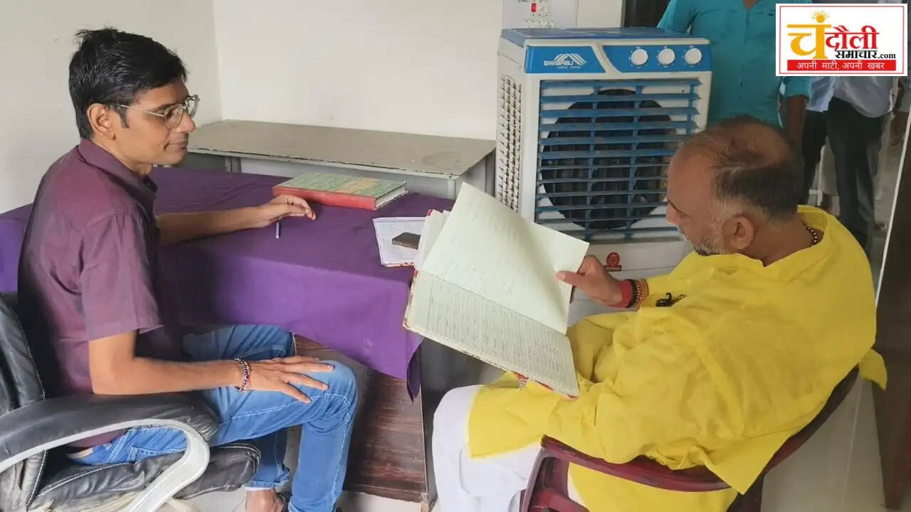 chiraigaon-phc-inspection-manoj-singh-w-cmo-alert