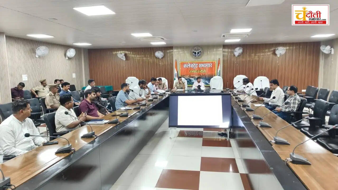 chandauli-road-safety-meeting-school-vehicle-verification-news