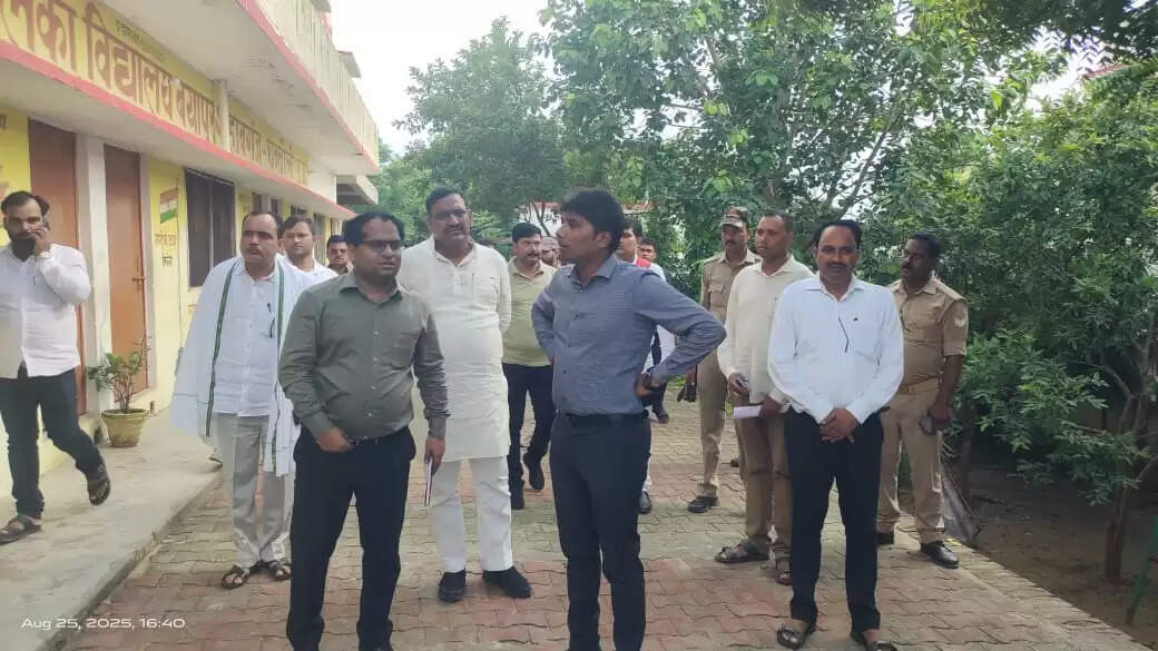 CDO Chandauli Action