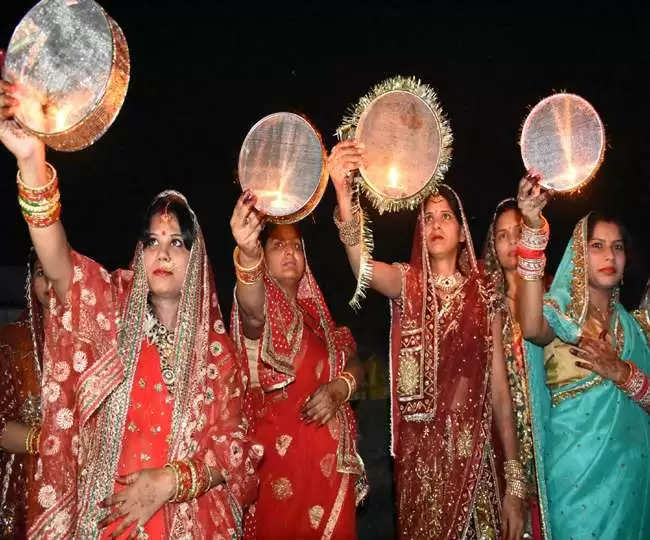 Husband Wife Pictures Karva Chauth