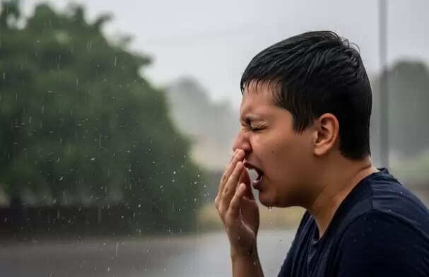    Repeated sneezing allergy symptoms  Winter sinus infection causes  Ayurvedic remedies for sneezing  How to prevent nasal irritation  Natural treatment for winter allergy