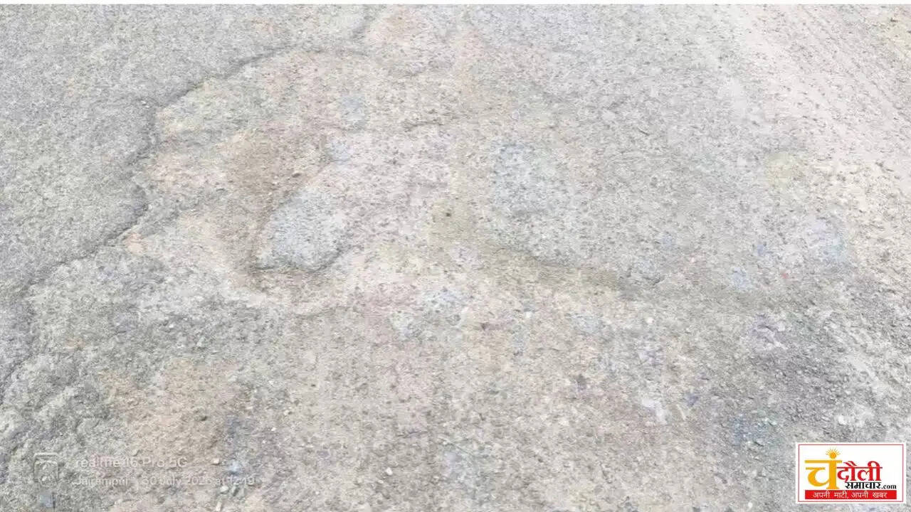 bhagwanpur-navhi-dharouli-road-potholes-issue