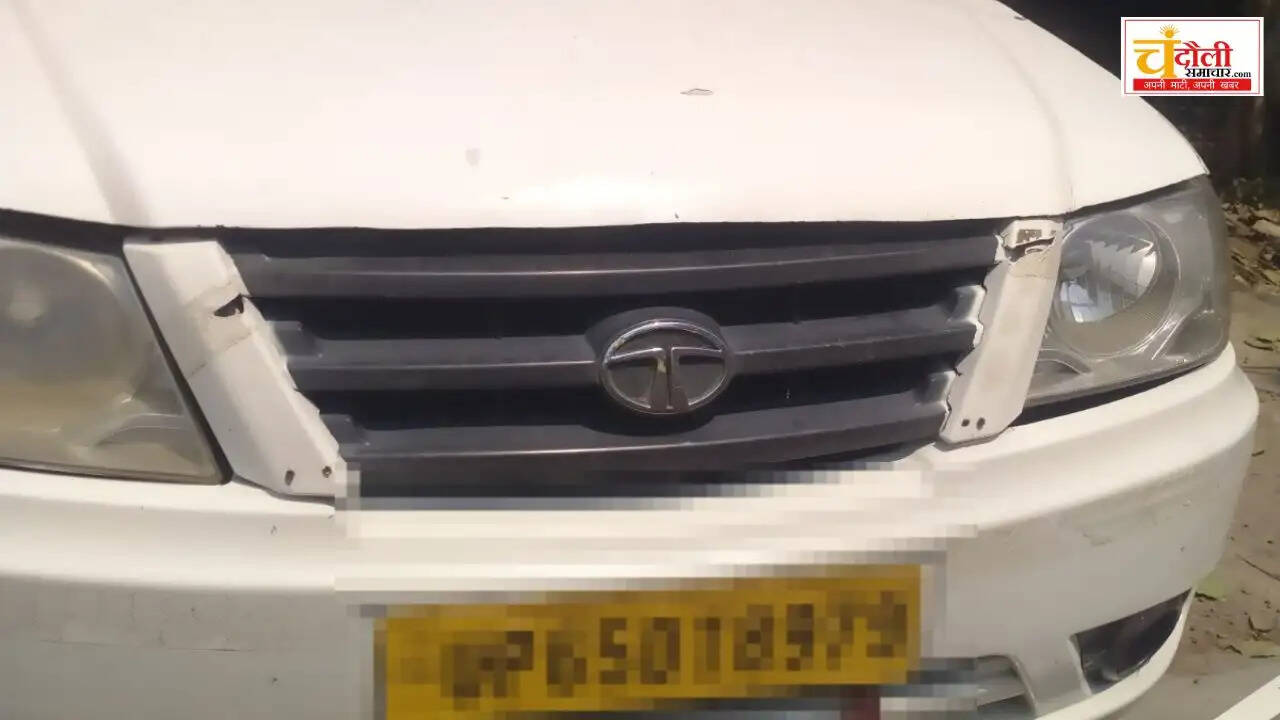 chandauli-police-arrested-two-cattle-smugglers-11-cows-recovered