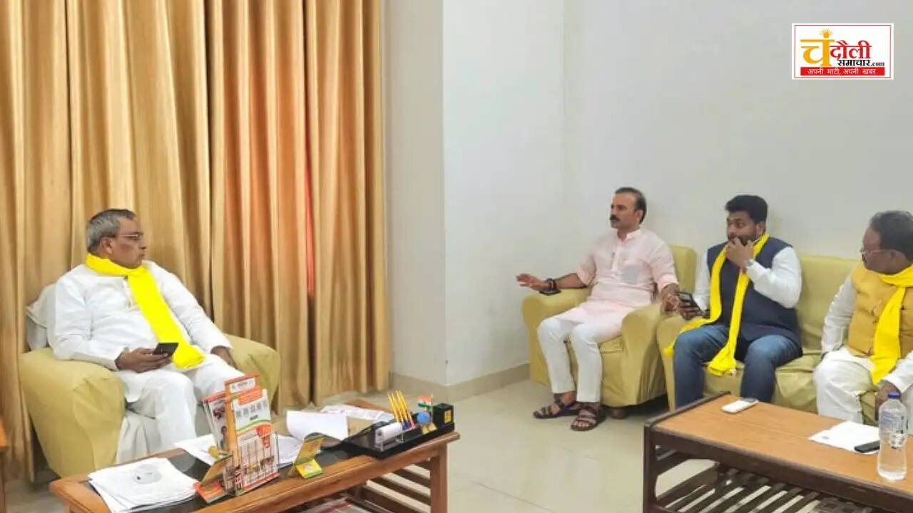 chandauli news mla sushil singh, chandauli khabar sayedraja power supply, chandauli samachar electricity issues resolved, chandauli news energy minister ak sharma, chandauli khabar up power corporation chairman