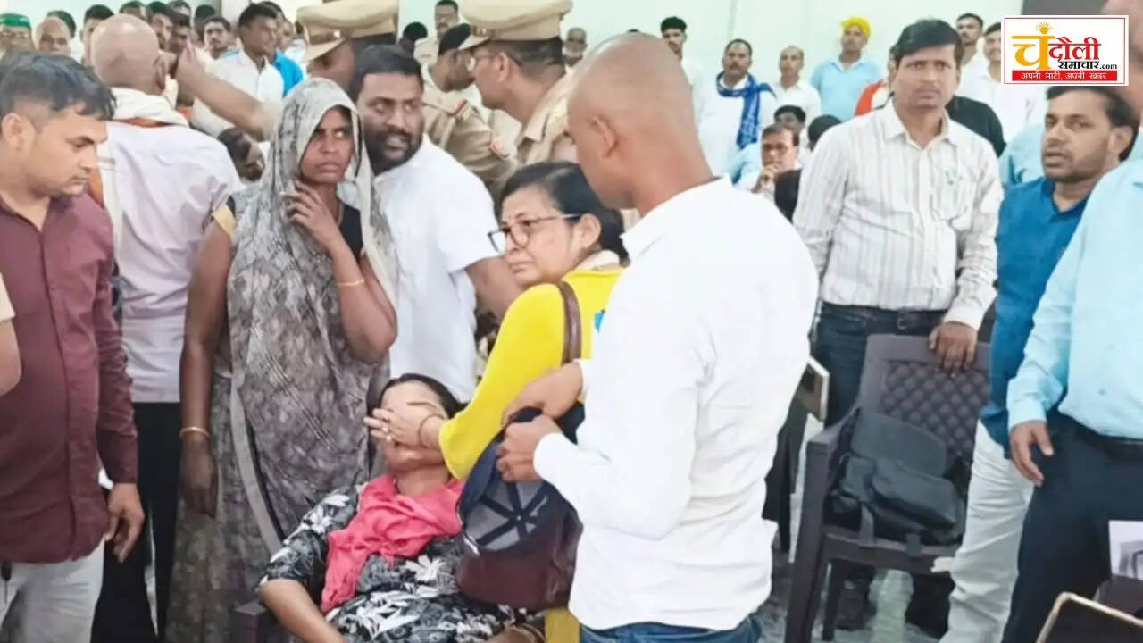 naugarh-samadhan-diwas-woman-faints-sp-action 