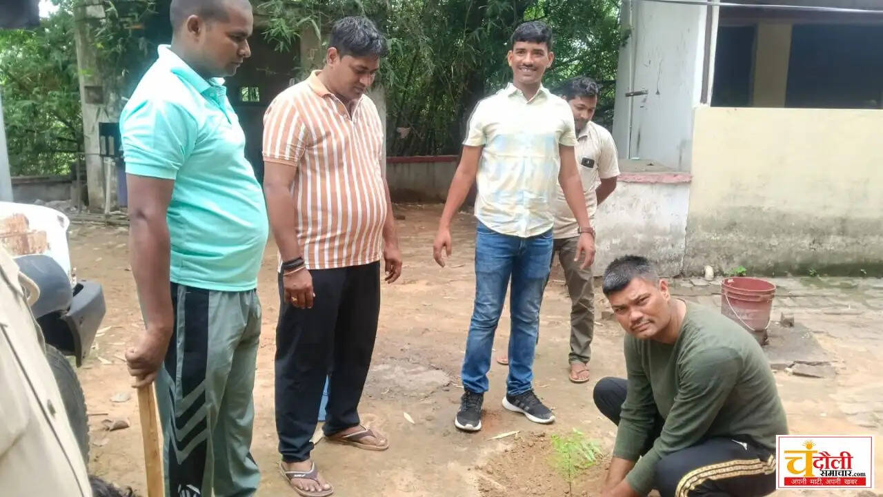 shahabganj-police-station-tree-plantation-news