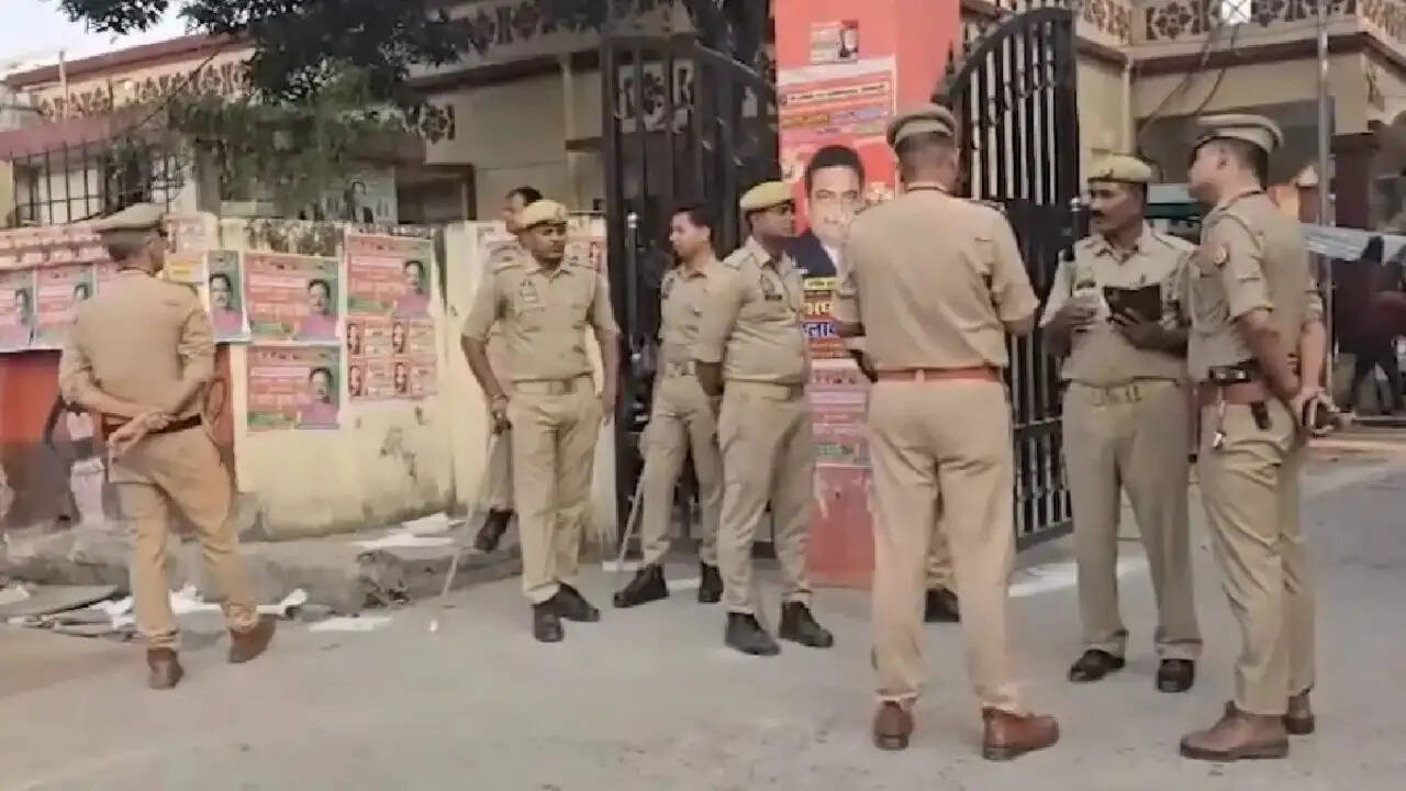 up mlc election voting update, chandauli teacher graduate mlc voting, varanasi segment mlc candidate list, school holiday in chandauli today, mlc polling station security guidelines