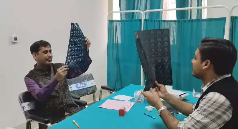   Laparoscopic surgery facility Chandauli Medical College  OPD schedule Surgery Department Pandit Kamlapati Tripathi Hospital  modern kidney operation facility in Chandauli