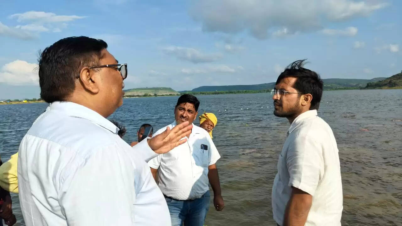 DM Chandauli inspected