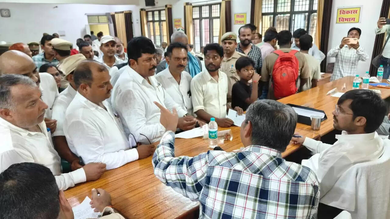 Samuprna Samadhan diwas