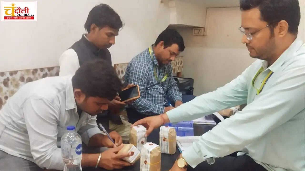 food-raid-vinayak-sweets-license-suspended-arya-sample
