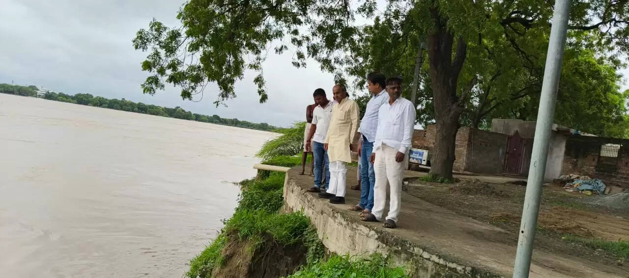 samajwadi party leaders