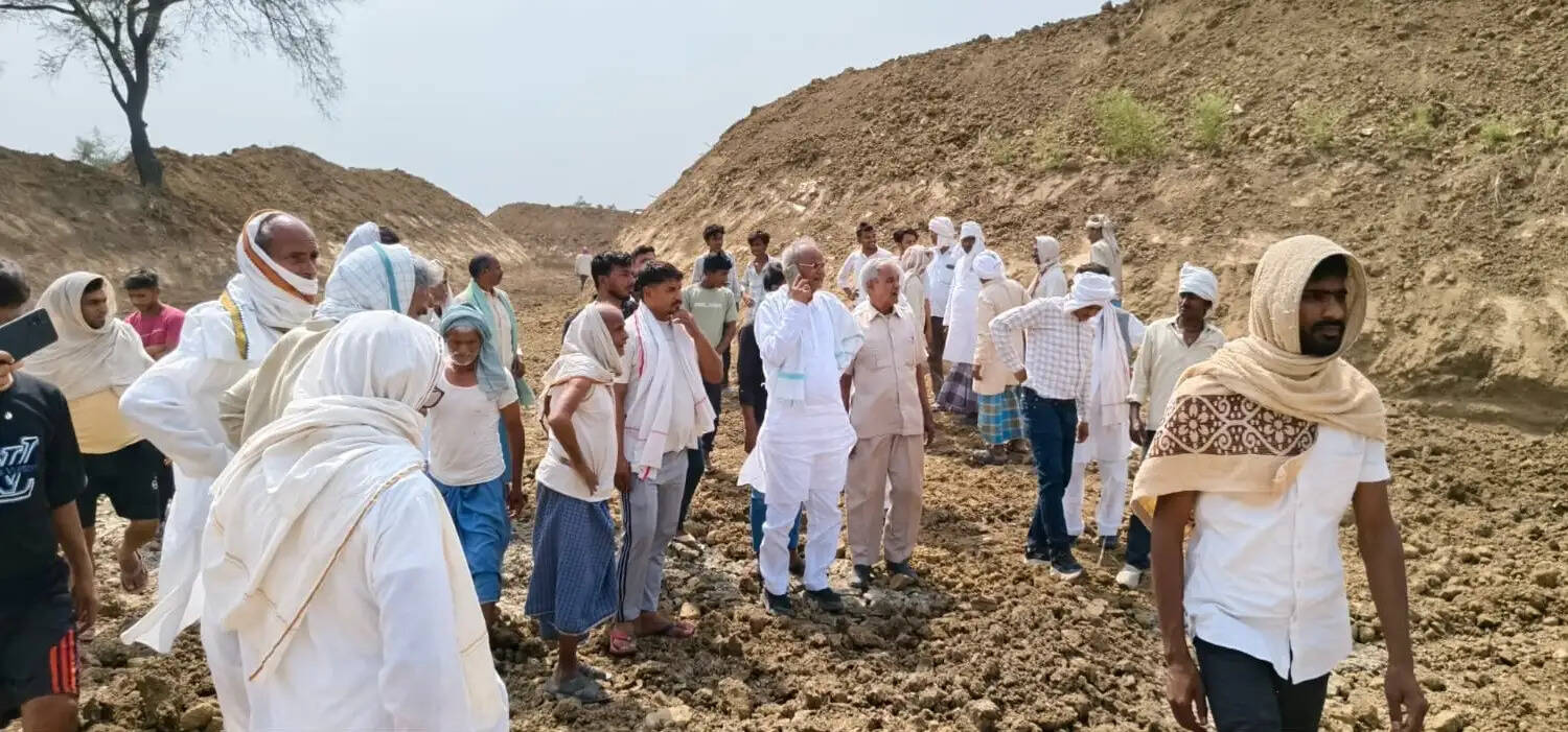 gadai-river-digging-former-mp-ramkishun-yadav-hindi