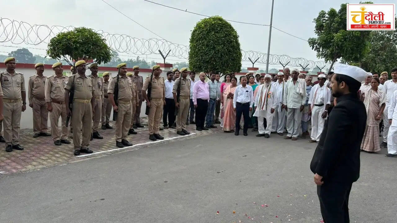 80th-independence-day-flag-hoisting-dm-chandra-mohan