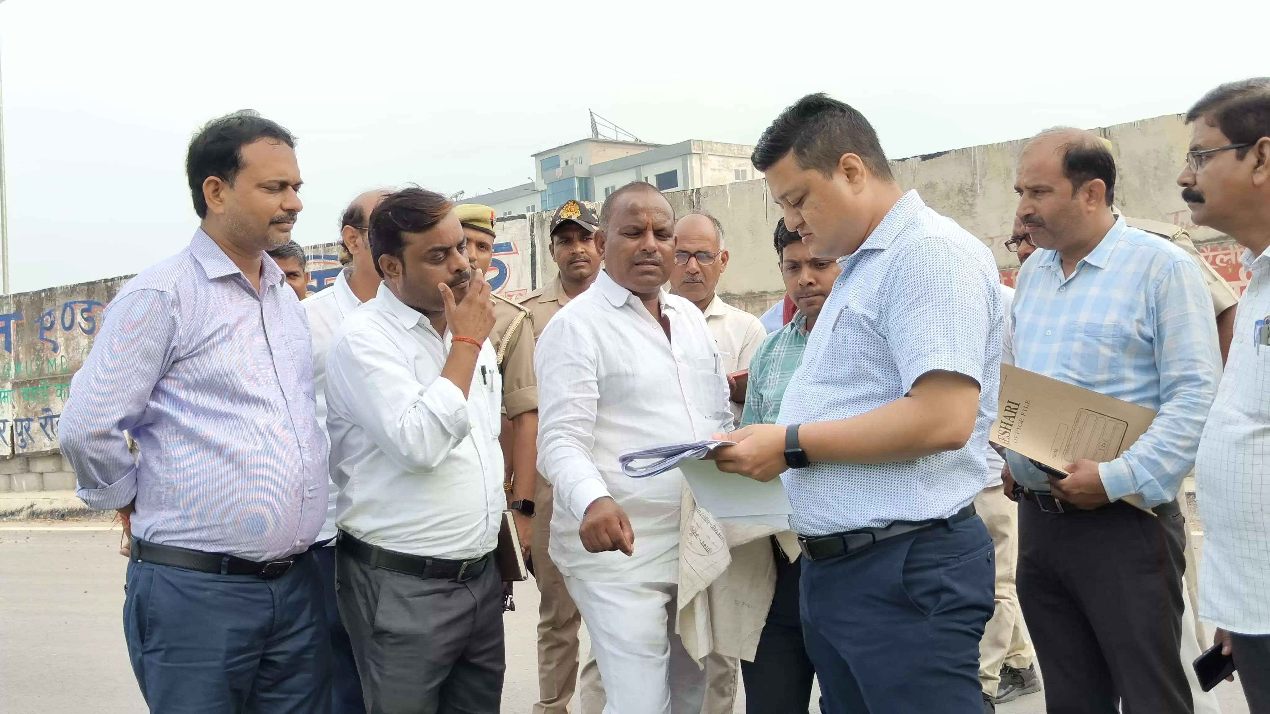 dm chandauli inspection