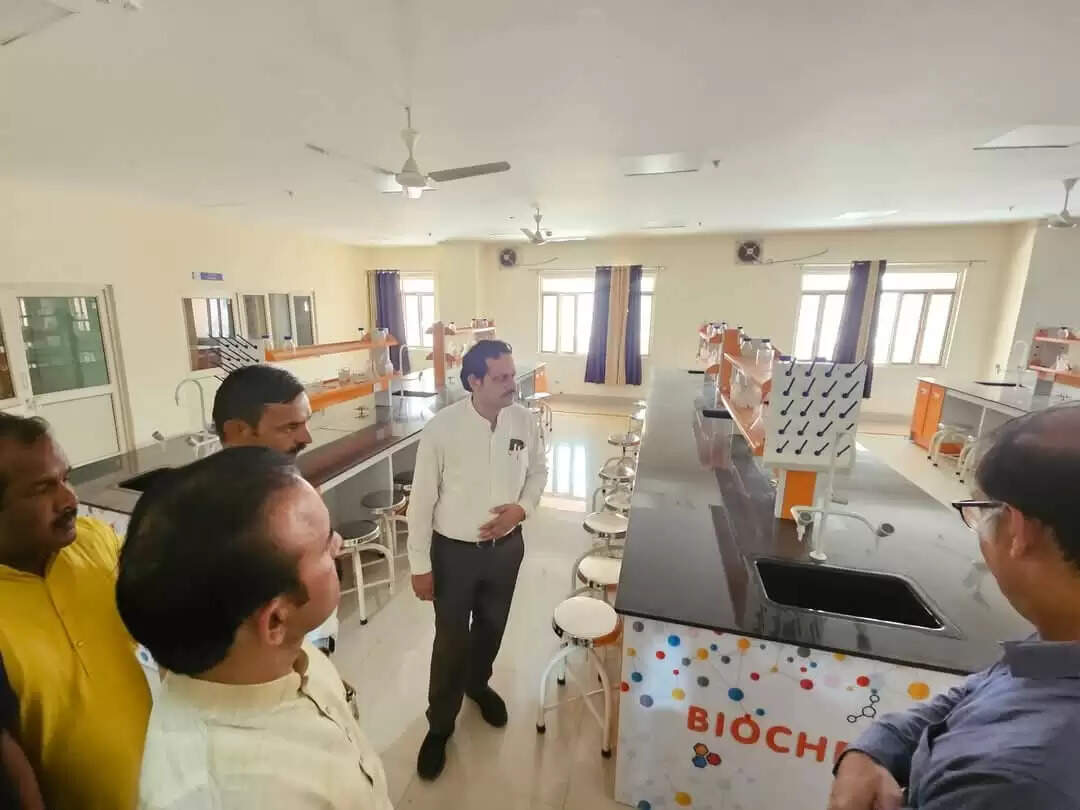 MLA Sushil Singh Inspection