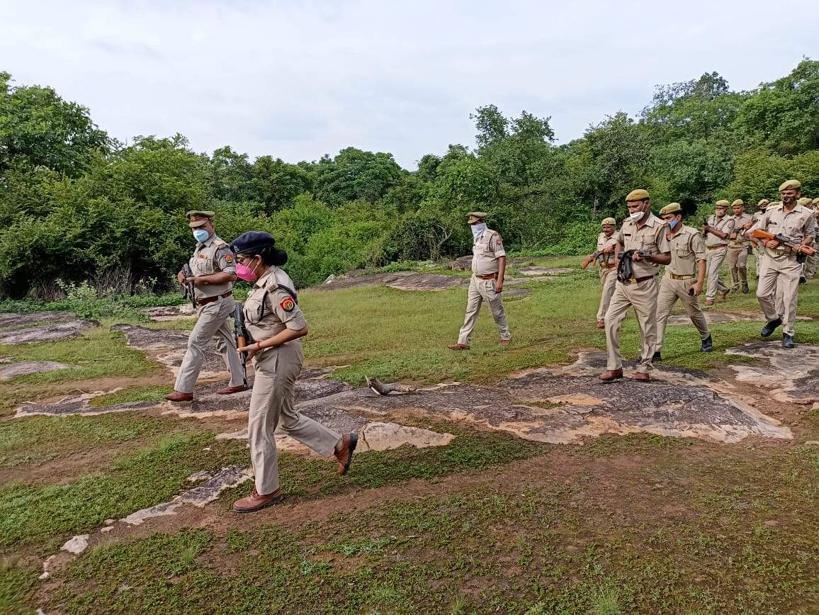 Chandauli Police Combing 