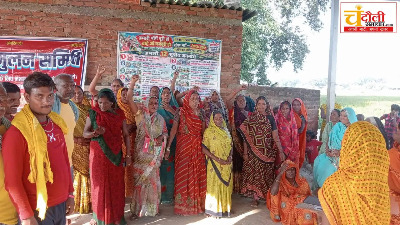 shahabganj-badaura-dharna-day6-12-demands-sharab-dukan-band