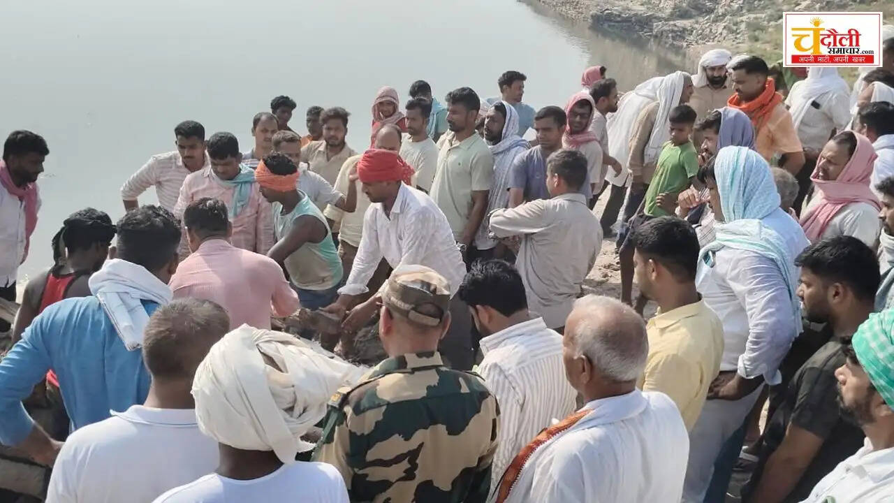 bsf-jawan-anand-kumar-antim-sanskar-dies-of-electrocution